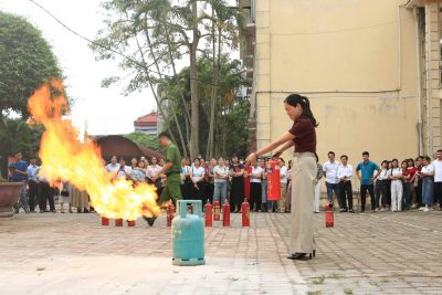 Tập huấn PCCC và CNCH